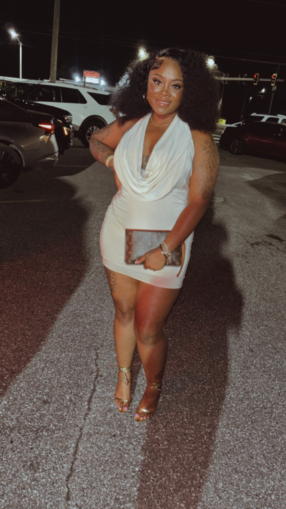 Sleeveless halter dress