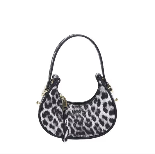 Leopard girly